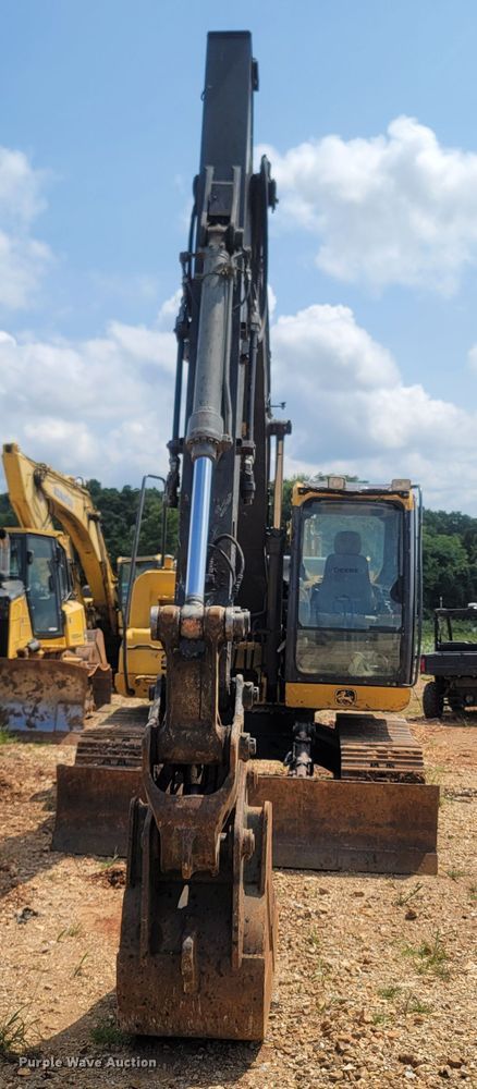 image for item LM9716 2015 John Deere 130G  excavator