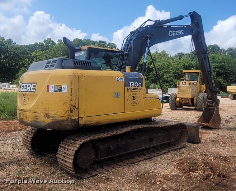 image for item LM9716 2015 John Deere 130G  excavator