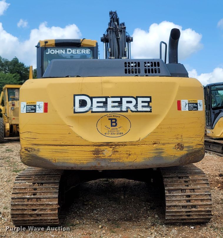 image for item LM9716 2015 John Deere 130G  excavator