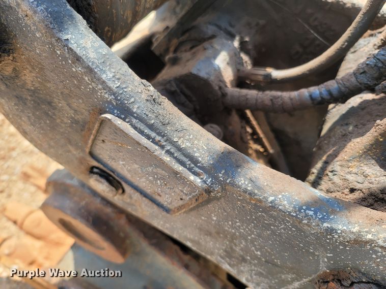 image for item LM9716 2015 John Deere 130G  excavator