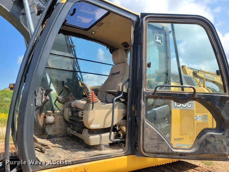 image for item LM9716 2015 John Deere 130G  excavator