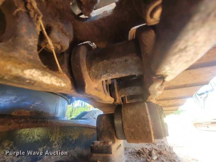 image for item LM9716 2015 John Deere 130G  excavator