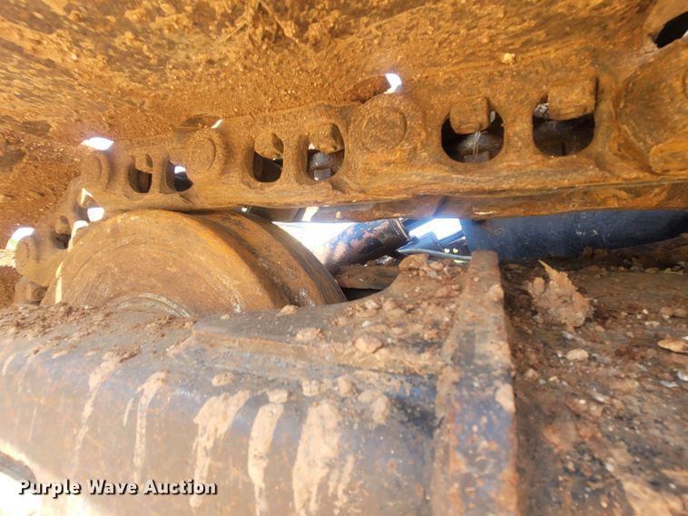 image for item LM9716 2015 John Deere 130G  excavator