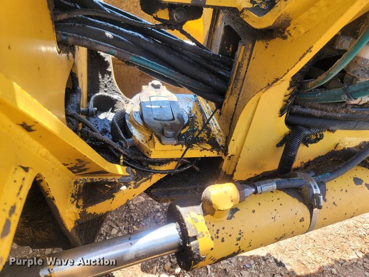 image for item LM9718 1995 John Deere 670B  motor grader