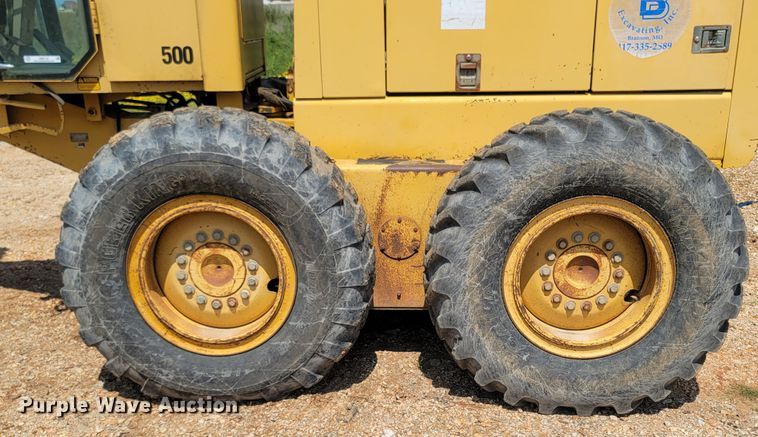 image for item LM9718 1995 John Deere 670B  motor grader