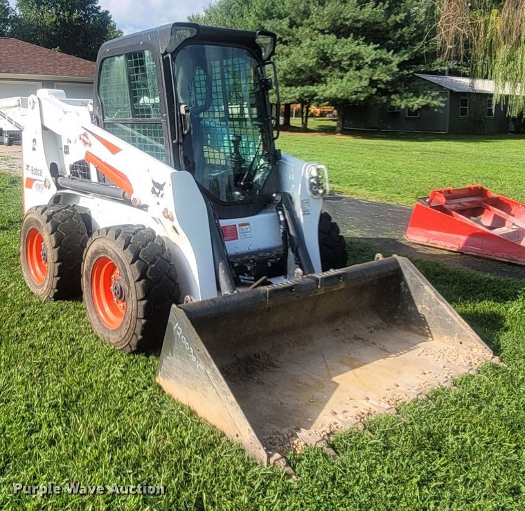 image for item LM9744 2018 Bobcat S630  skid steer loader