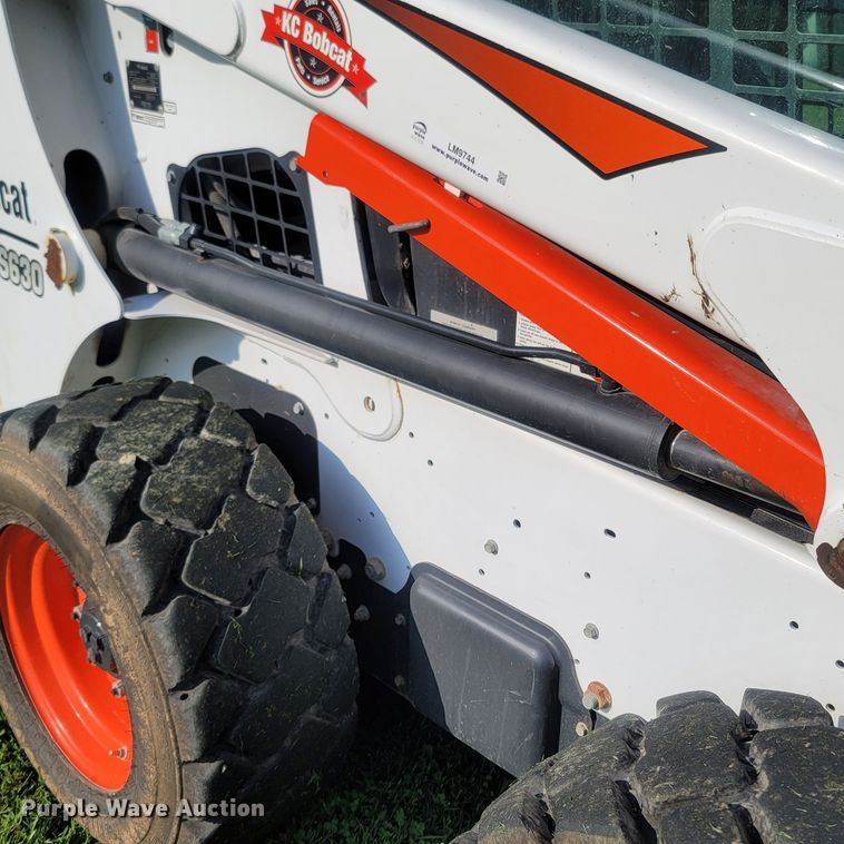 image for item LM9744 2018 Bobcat S630  skid steer loader