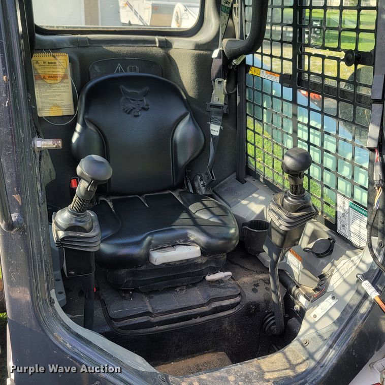 image for item LM9744 2018 Bobcat S630  skid steer loader