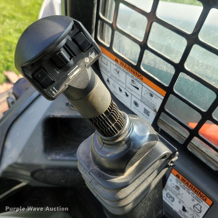 image for item LM9744 2018 Bobcat S630  skid steer loader