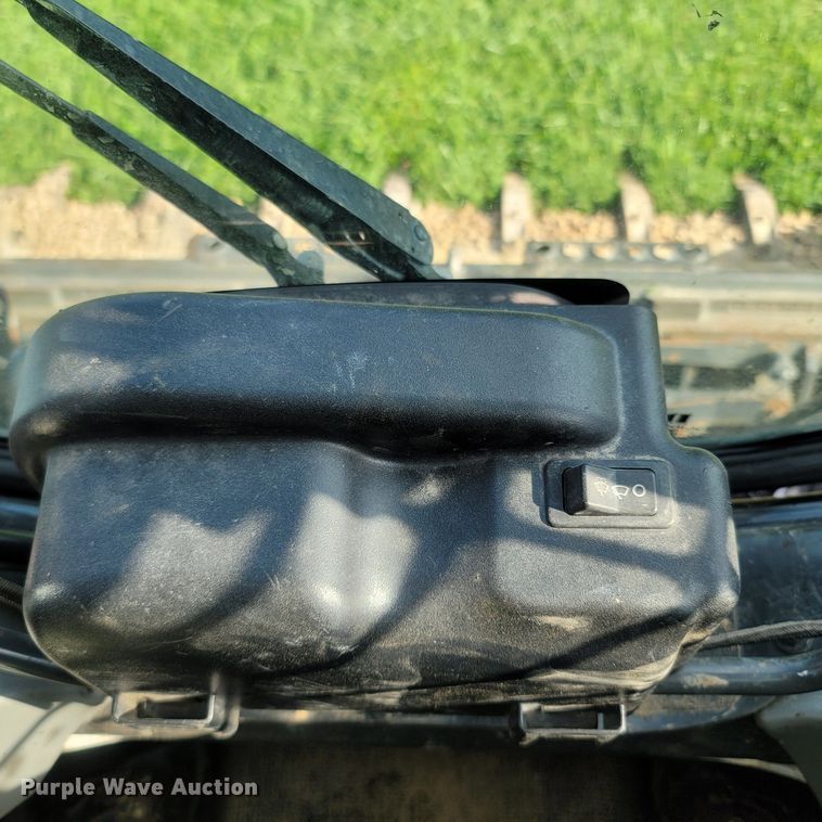 image for item LM9744 2018 Bobcat S630  skid steer loader