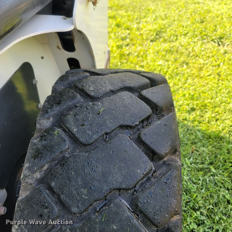 image for item LM9744 2018 Bobcat S630  skid steer loader