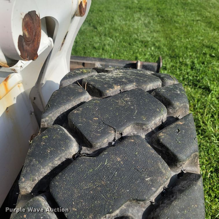 image for item LM9744 2018 Bobcat S630  skid steer loader