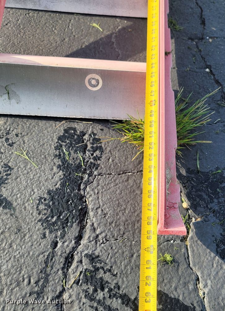 image for item LM9745 Skid steer land leveler