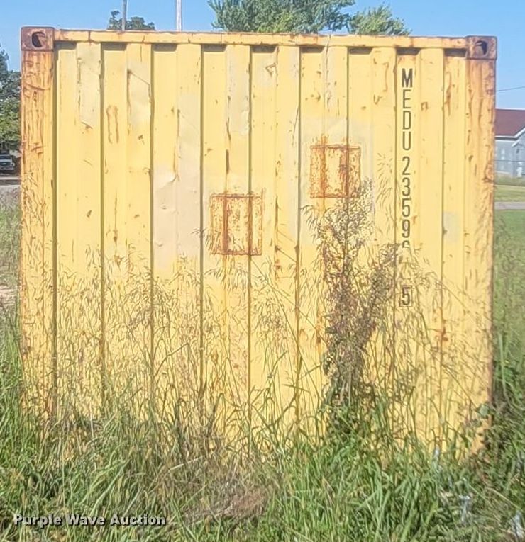 image for item LM9768 2007 CIMC  shipping container