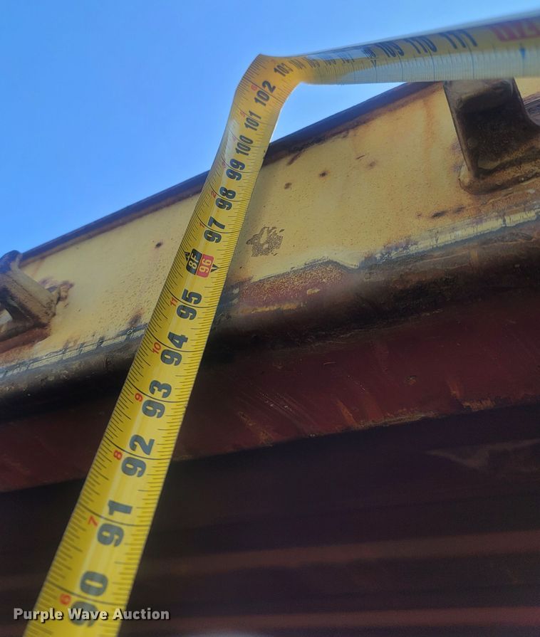 image for item LM9768 2007 CIMC  shipping container