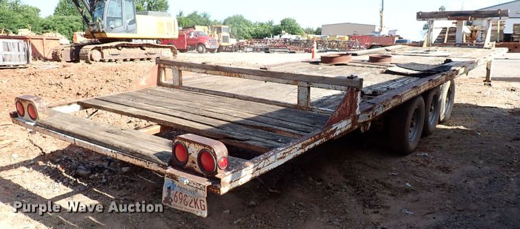 image for item MF9502 1980 WW  equipment trailer