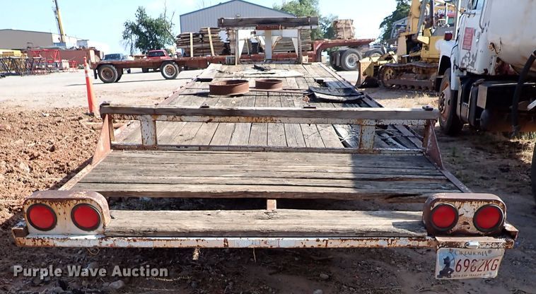 image for item MF9502 1980 WW  equipment trailer