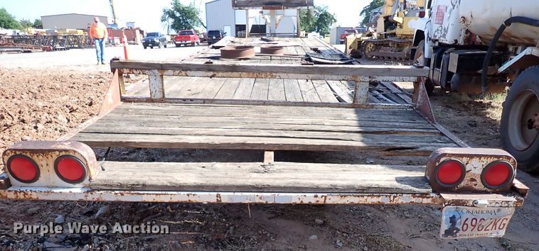 image for item MF9502 1980 WW  equipment trailer