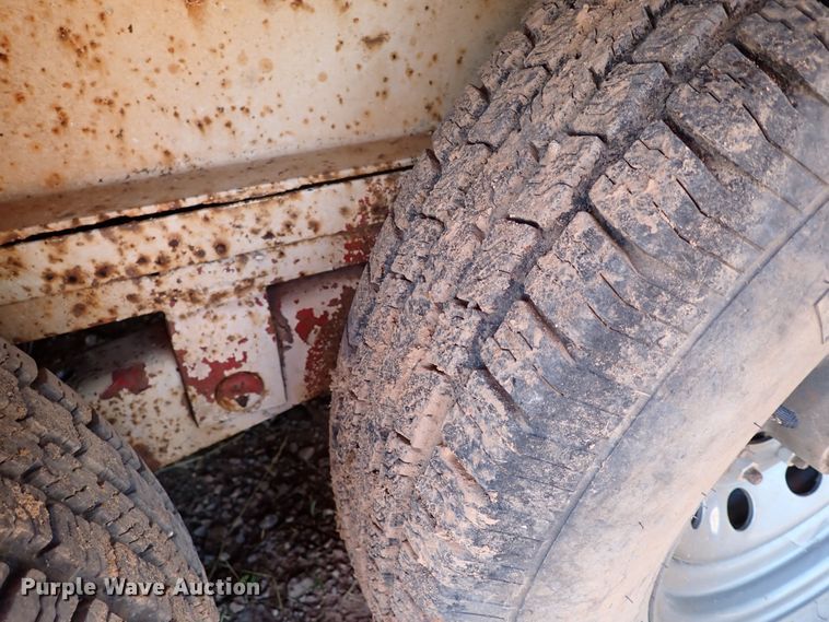 image for item MF9502 1980 WW  equipment trailer