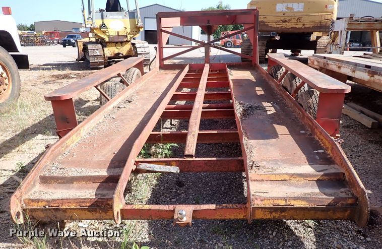 image for item MF9504 1983 Belshe  equipment trailer