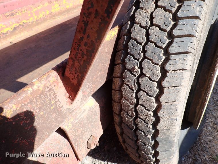 image for item MF9504 1983 Belshe  equipment trailer