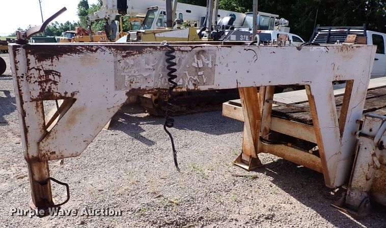 image for item MF9505 1981 Triangle K  equipment trailer