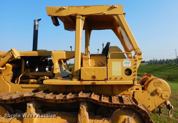 image for item MH9146 1978 Caterpillar D7G  crawler tractor