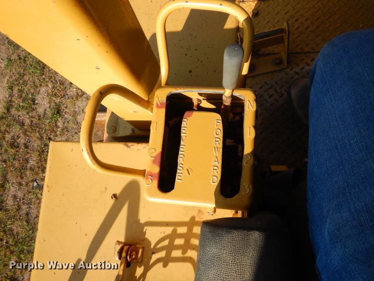 image for item MH9146 1978 Caterpillar D7G  crawler tractor