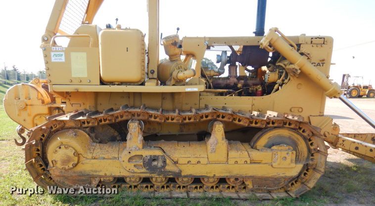 image for item MH9146 1978 Caterpillar D7G  crawler tractor