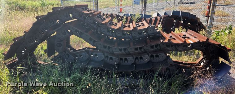 image for item MK9275 31" W dozer tracks