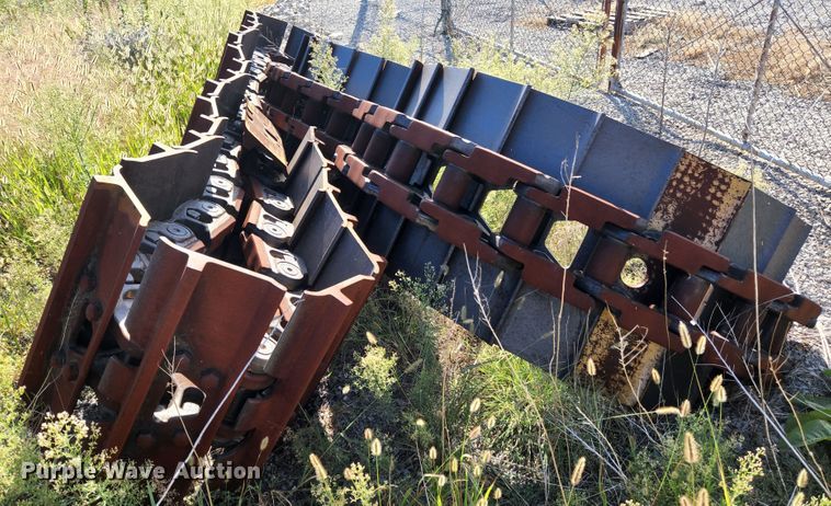 image for item MK9275 31" W dozer tracks