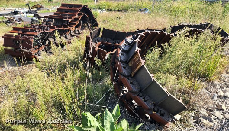 image for item MK9275 31" W dozer tracks