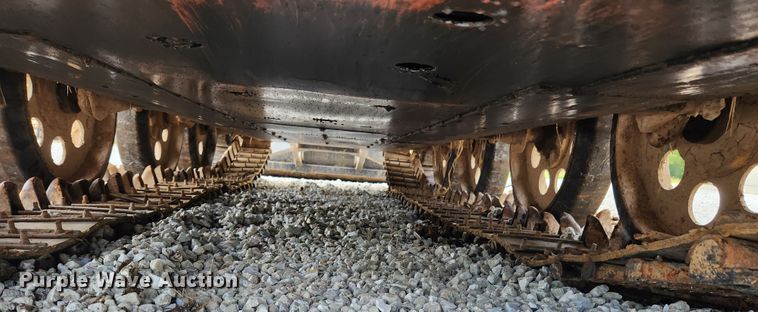 image for item MK9298 2006 UTV International RT02DD-608  mini digger derrick