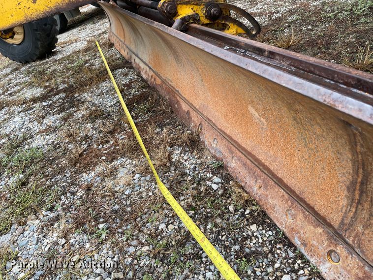 image for item MR9290 1977 Caterpillar 12G  motor grader