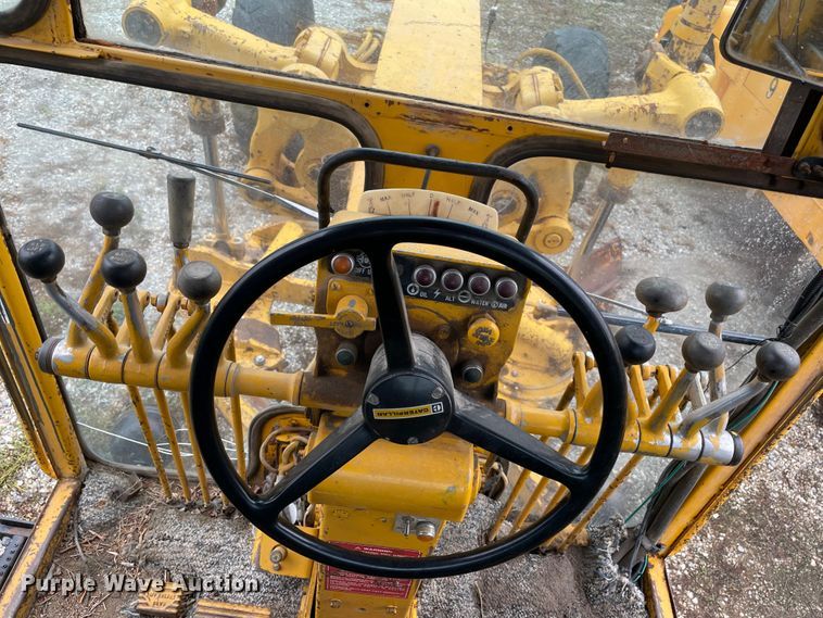 image for item MR9290 1977 Caterpillar 12G  motor grader