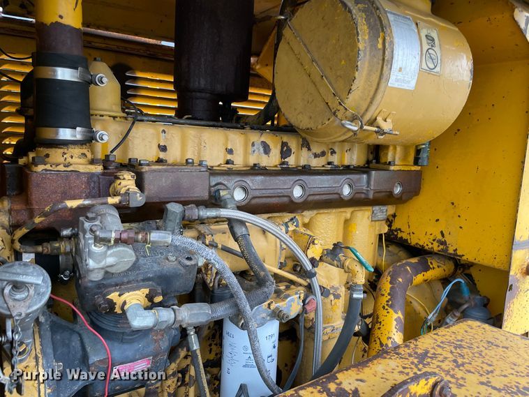 image for item MR9290 1977 Caterpillar 12G  motor grader