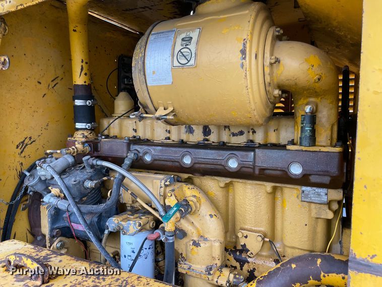 image for item MR9290 1977 Caterpillar 12G  motor grader