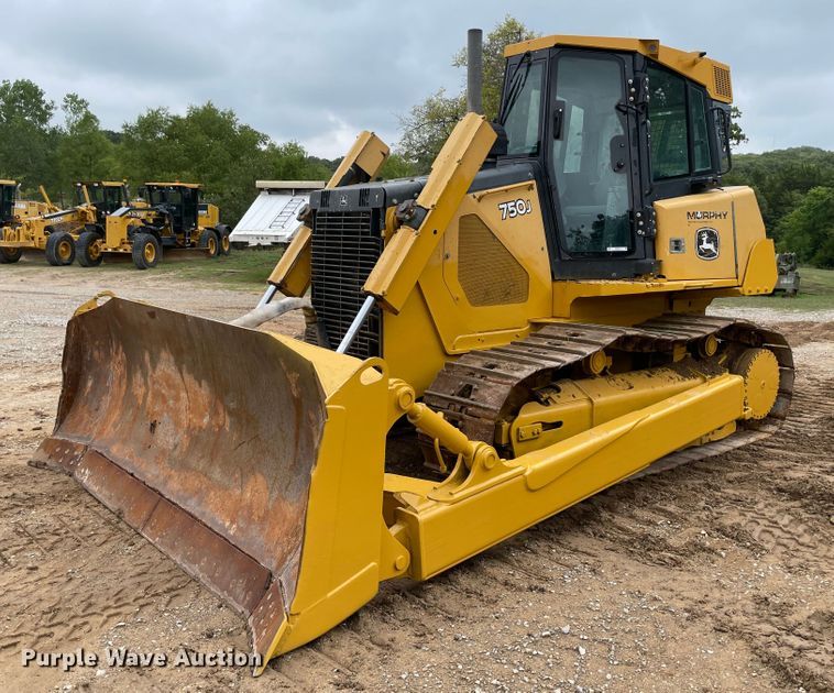 image for item MR9291 John Deere 750J  dozer