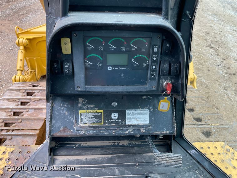 image for item MR9291 John Deere 750J  dozer