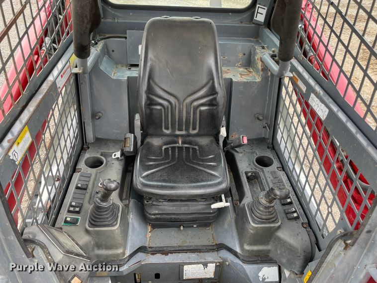 image for item MR9295 2017 Takeuchi TL10V2  tracked skid steer loader