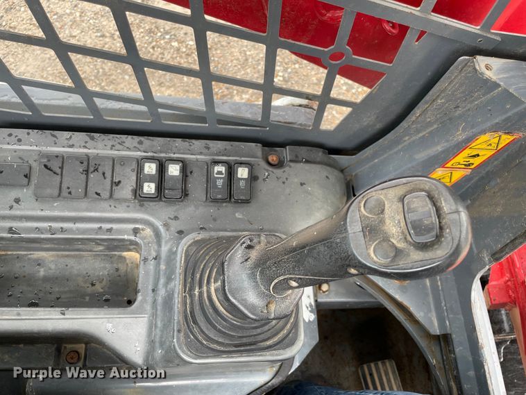 image for item MR9295 2017 Takeuchi TL10V2  tracked skid steer loader