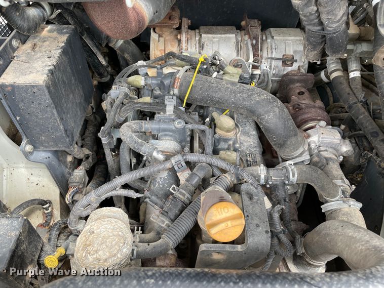 image for item MR9295 2017 Takeuchi TL10V2  tracked skid steer loader