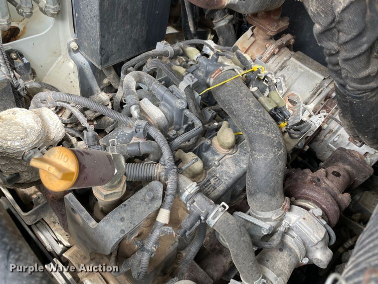 image for item MR9295 2017 Takeuchi TL10V2  tracked skid steer loader