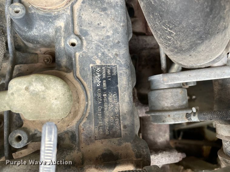 image for item MR9295 2017 Takeuchi TL10V2  tracked skid steer loader