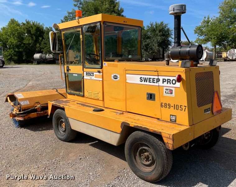 image for item MR9296 2007 Rosco Sweep Pro 4830  broom