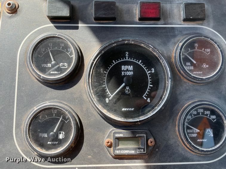 image for item MR9296 2007 Rosco Sweep Pro 4830  broom