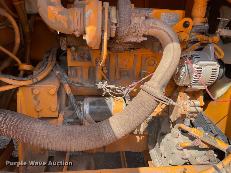 image for item MR9296 2007 Rosco Sweep Pro 4830  broom