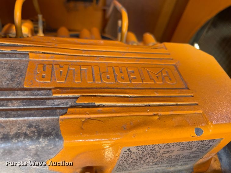 image for item MR9296 2007 Rosco Sweep Pro 4830  broom