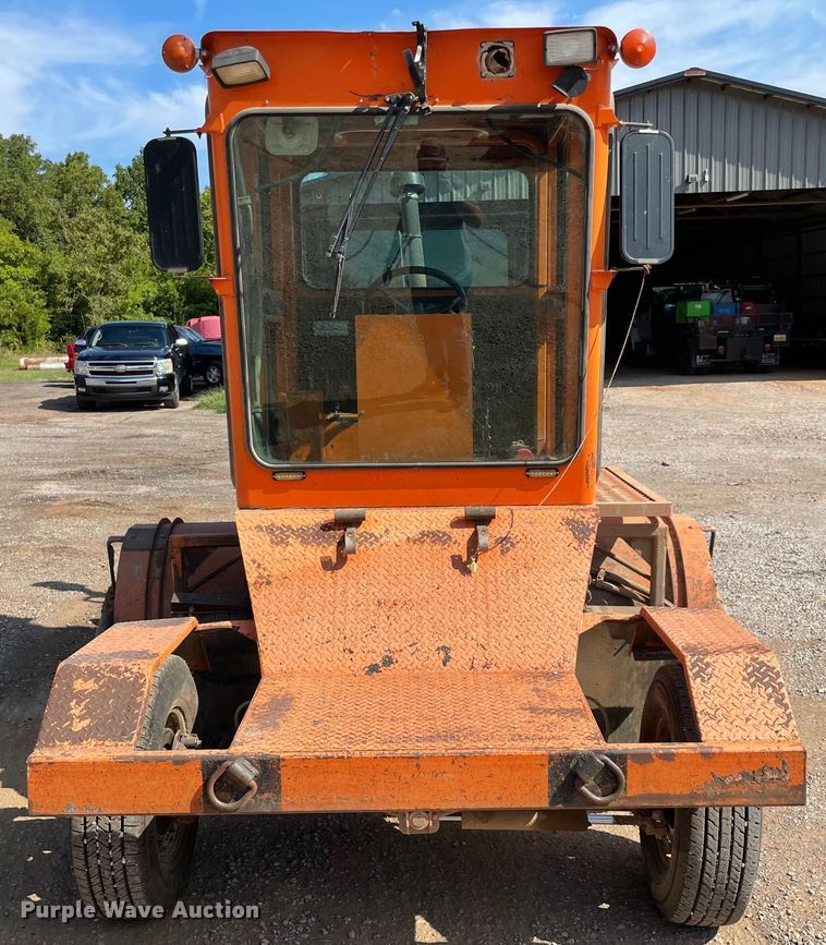 2010 Broce RJT350 broom in Goldsby, OK | Item MR9297 sold | Purple Wave