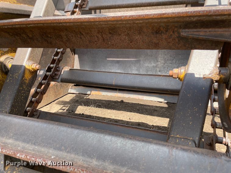 image for item MR9321 1978 Caterpillar 613B  elevating scraper